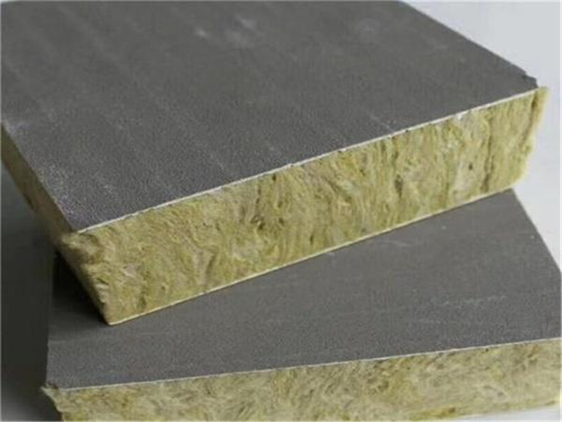 赤峰外墻保溫巖棉復(fù)合板生產(chǎn)廠家